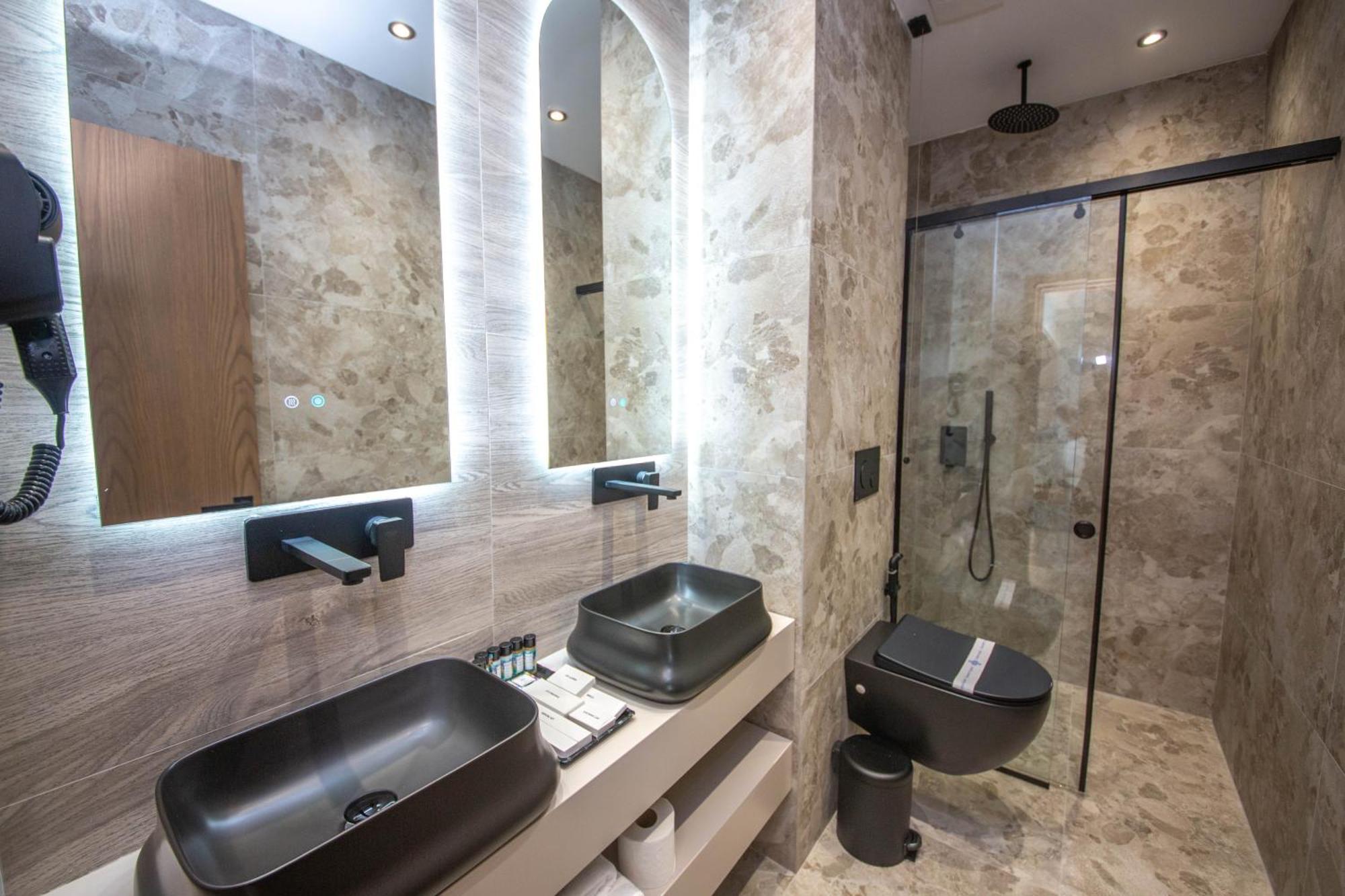 Noam Luxury Hotel Sarandë